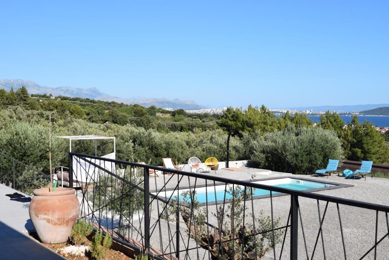 Romantic Amorosa - Seaview, Private Pool, Jacuzzi